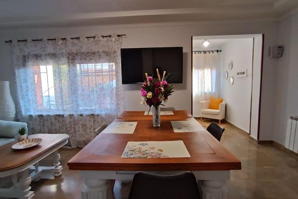 Villa Casa Con Piscina Y Barbacoa A 3 Kilometros De La Alhambra Huétor Vega Exterior foto